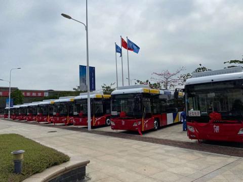 菠菜担保网电气双源无轨电车车载电源DCDC在广州电车公司投运